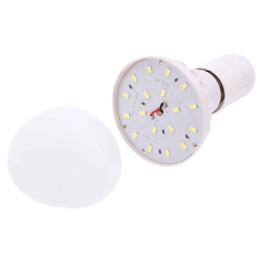 LED sijalka 12V 9W s krokodilčki za priklop na akumulator in stikalom