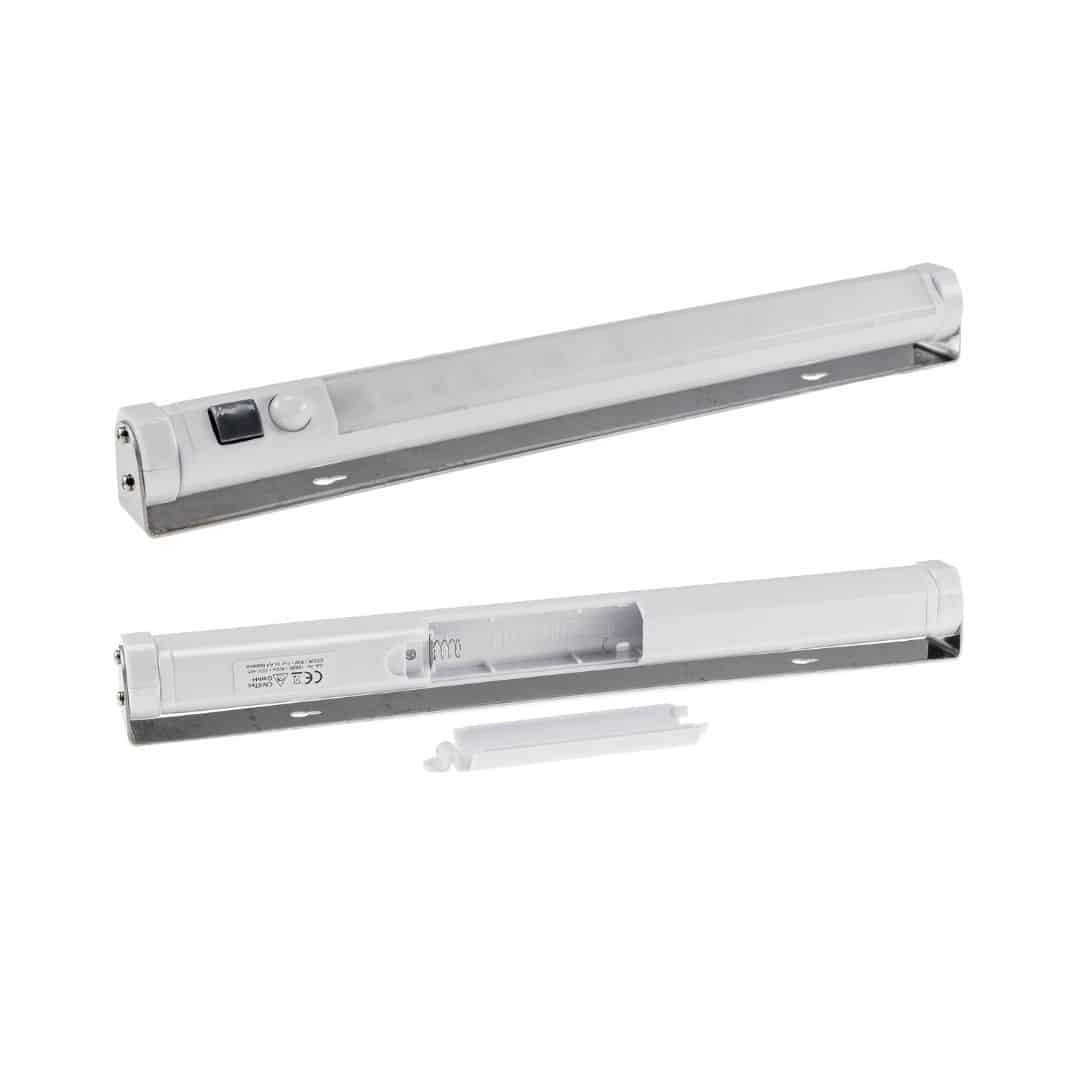Baterijska LED svetilka s senzorjem gibanja 9 SMD LED 80lm toplo bela svetloba 3xAA