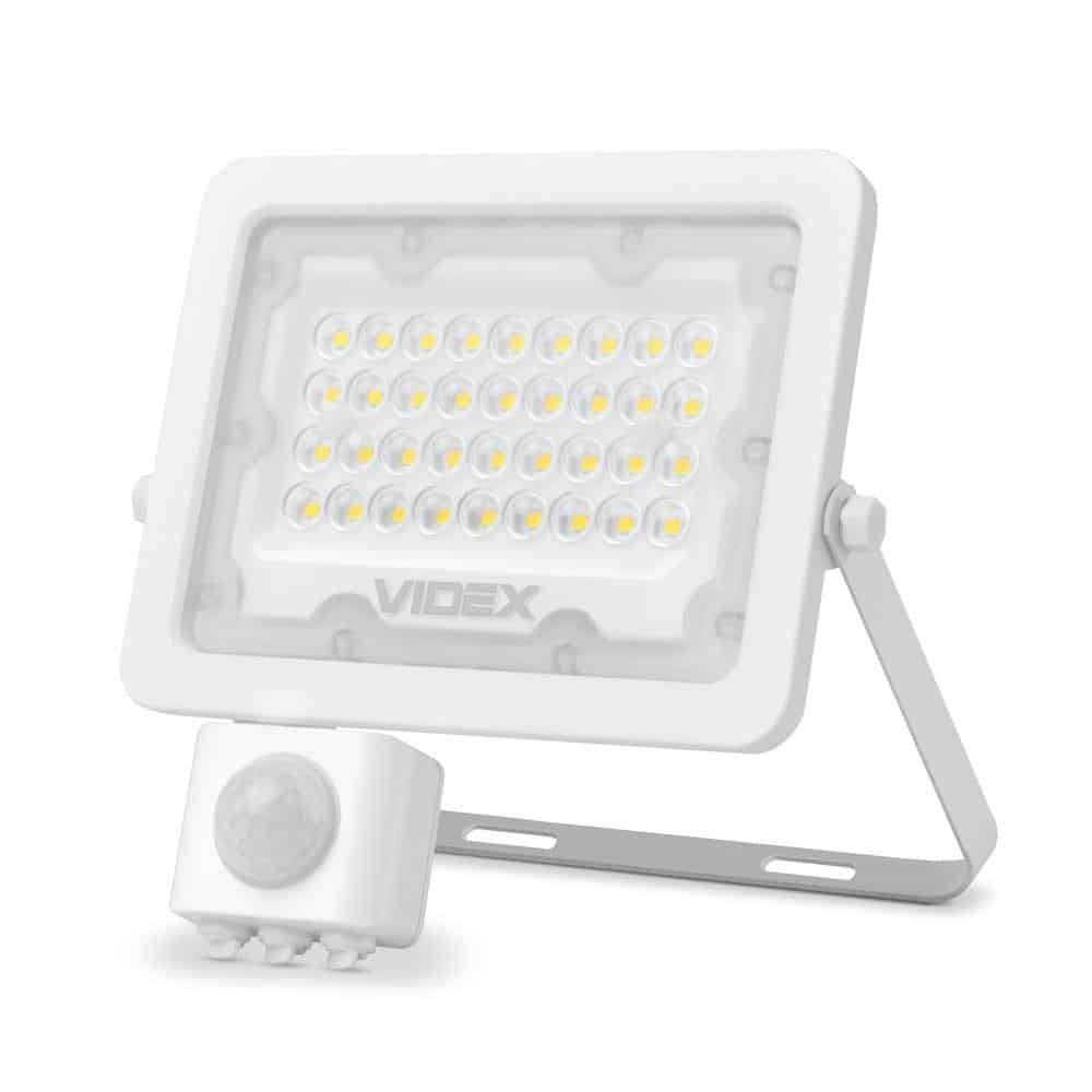 LED reflektor Luca 30W 2700lm 5000K s senzorjem gibanja IP65 vodotesen bel