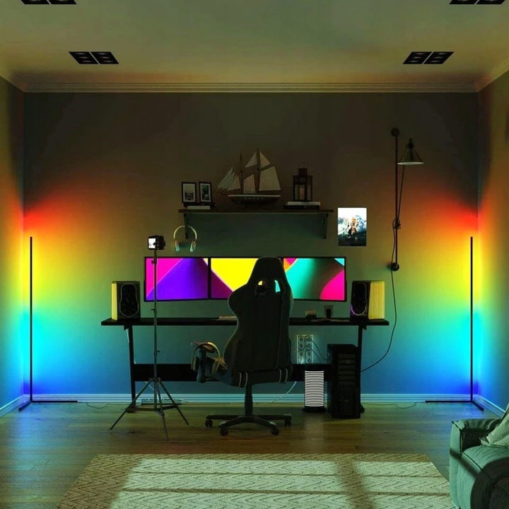 RGB WS2811 LED stoječa svetilka 140cm z RF daljinskim upravljalnikom bela