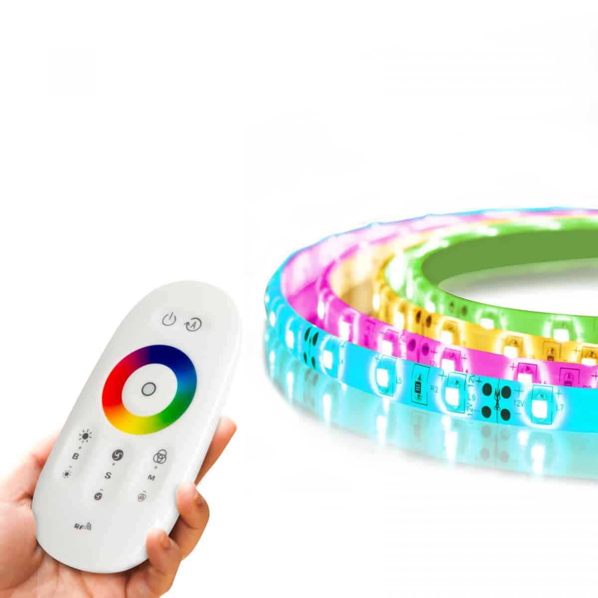 Pametni RGB LED trak MagicControl z daljinskim upravljalnikom na dotik 5m 100+ programov IP65