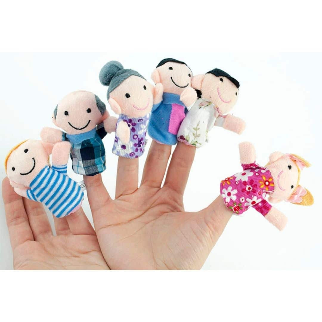 Set 6 naprstnih plišastih lutk družina - oče, mama, babica, dedek, hči, sin
