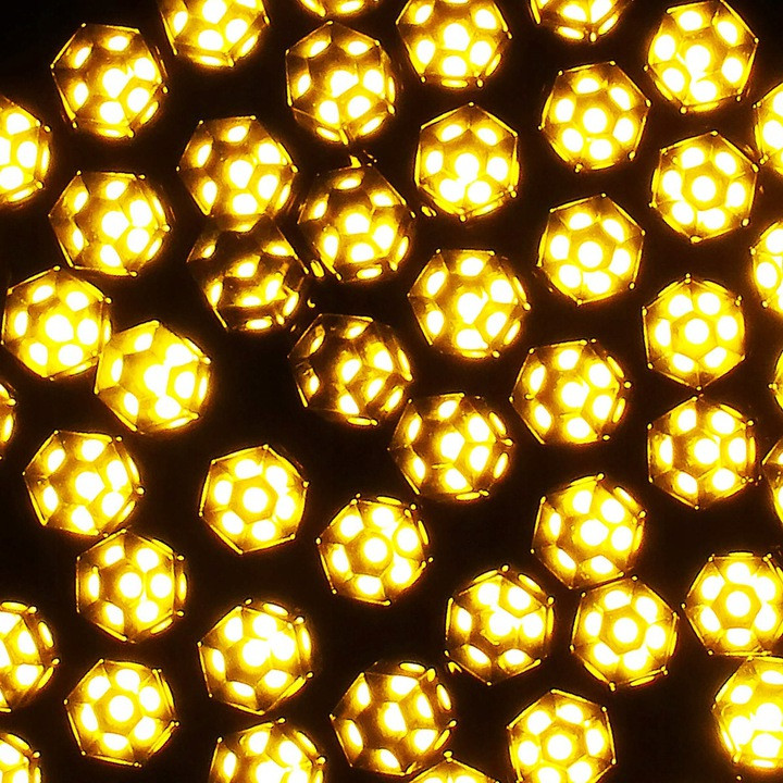 Božično - novoletne lučke na baterije 120 LED z 8-funkcijskim programatorjem toplo bele 3000K v škatlici za shranjevanje 3xAA