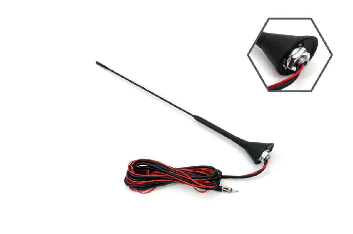 Univerzalna avto antena 3m 40cm z ojačevalcem