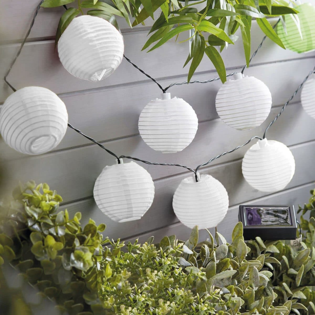 LED solarni lampiončki 10 belih LED diod 3,7 m