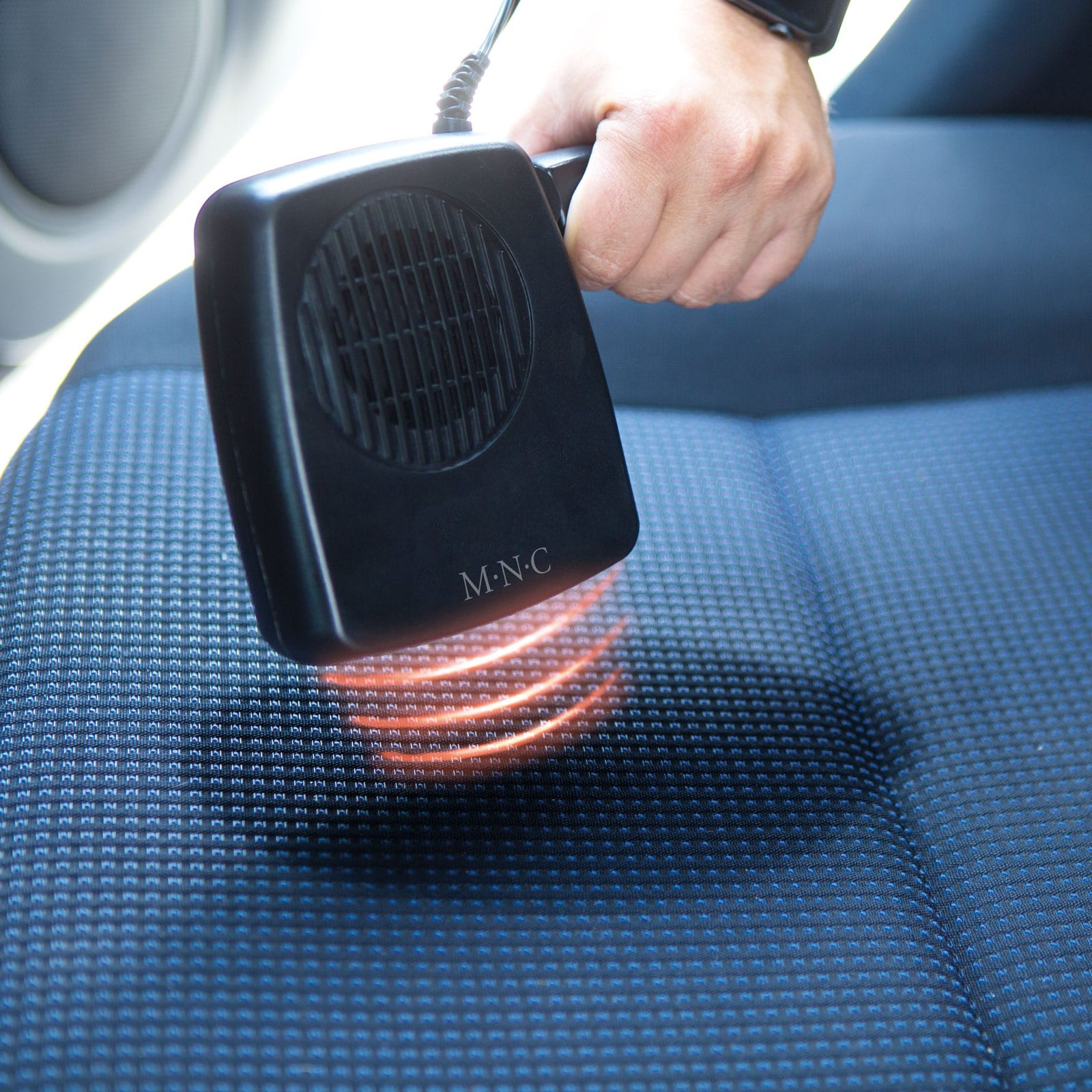 Razvlaževalnik (grelec) avtomobila z ventilatorjem 12V