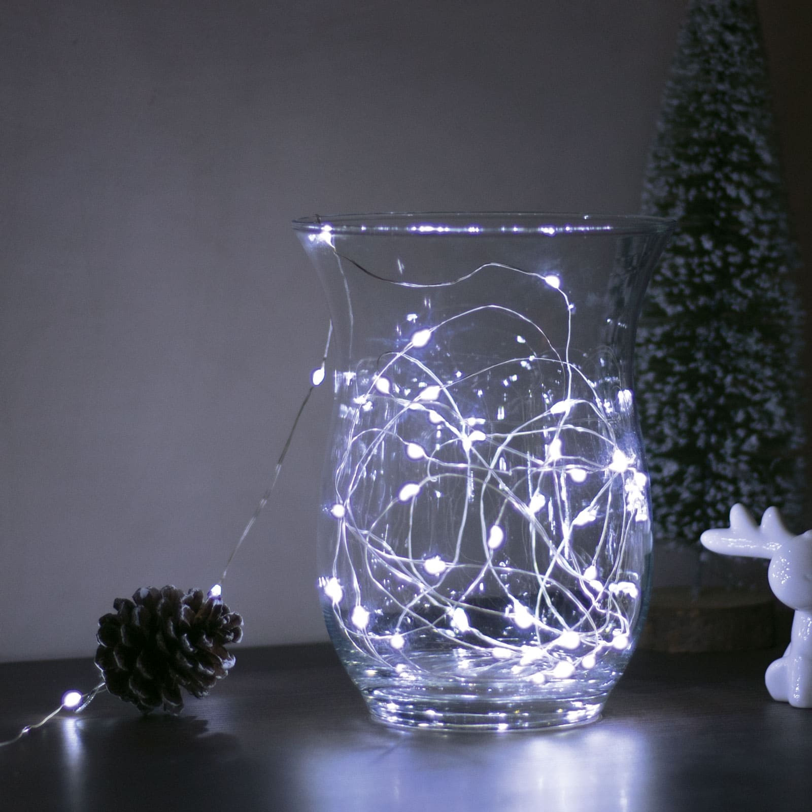 5m božično - novoletne micro LED lučke na baterije 3xAA hladno bele