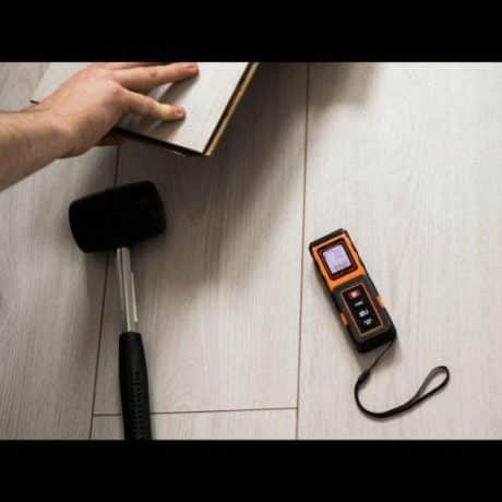 Laserski LCD merilnik razdalje do 20m