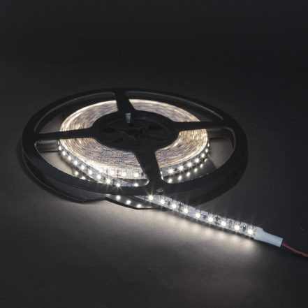LED trak 9,6W/m 12V 120 LED/m IP20 hladno beli 6500K 5m