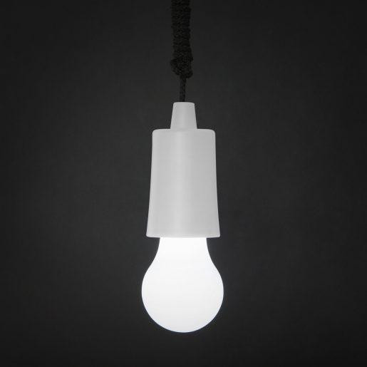 LED retro viseča baterijska svetilka več barv 3xAAA