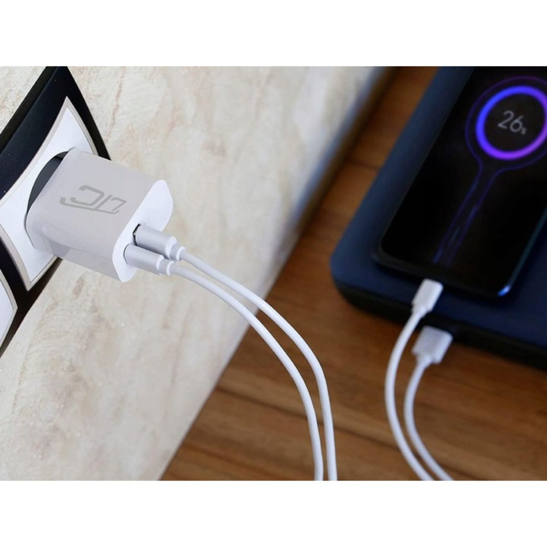 Omrežni polnilec USB QC 3.0 + USB-C 20W bel