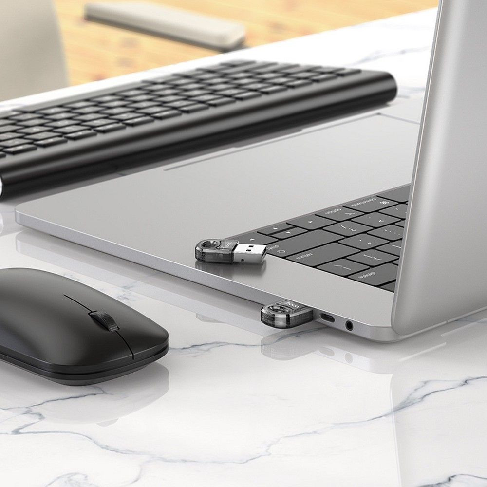 Bluetooth 5.1 USB adapter prozoren črn