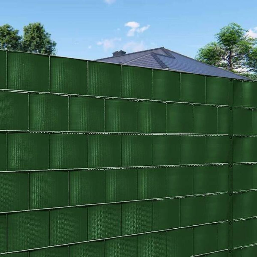 Trak za panelno ograjo za zaščito zasebnosti 450g/m2 19cm x 35m + 20 sponk zelen