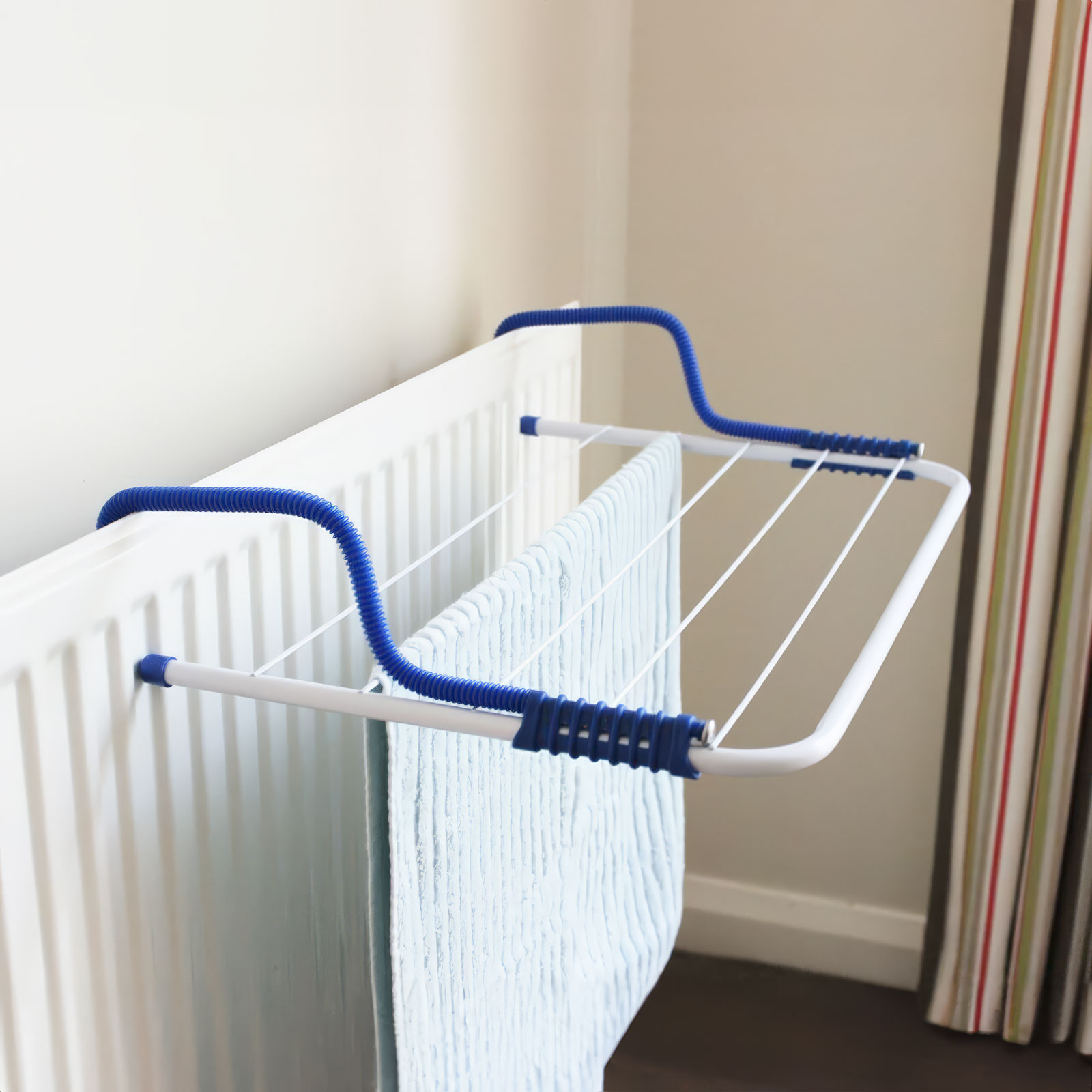 Kovinsko stojalo za sušenje perila za na radiator 50 x 30cm