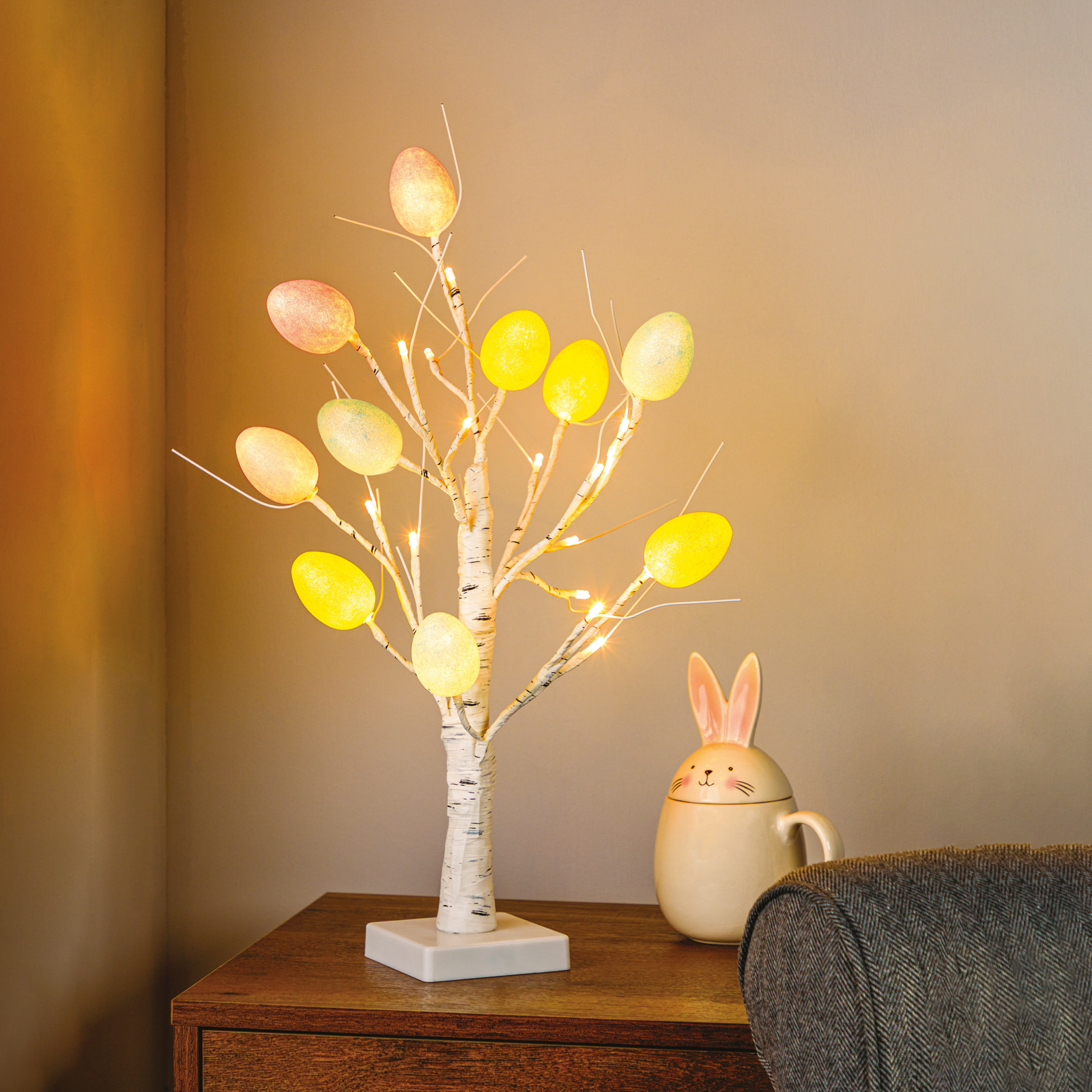 LED velikonočna dekoracija z 10 pirhi 24 LED 50cm 3xAA