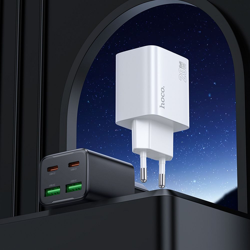 Polnilec za telefon Hoco 2 x USB C + 2 x USB A QC3.0 PD 3A 20W + kabel USB C to Lightning N55 bela