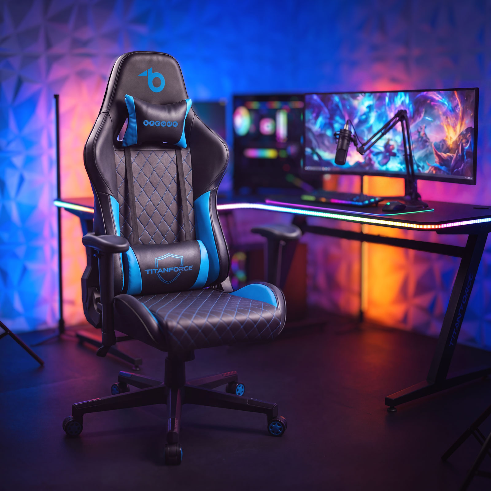 TitanForce gaming chair with cushions - black/blue - 122 x 65 x 53 cm